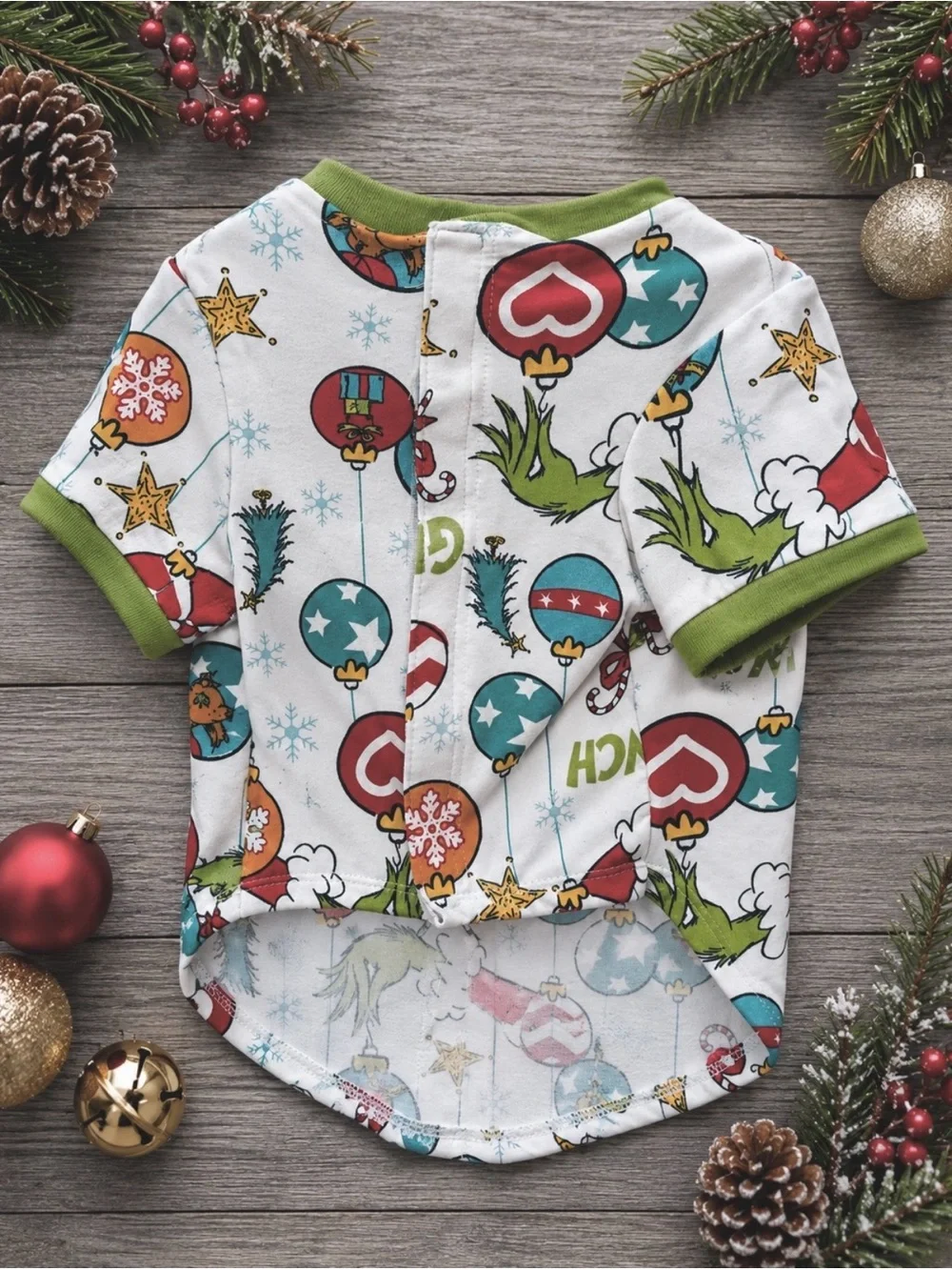 NWT Grinch Christmas Dog Shirt | Holiday Dog Tee Size: Medium | Pet Apperal